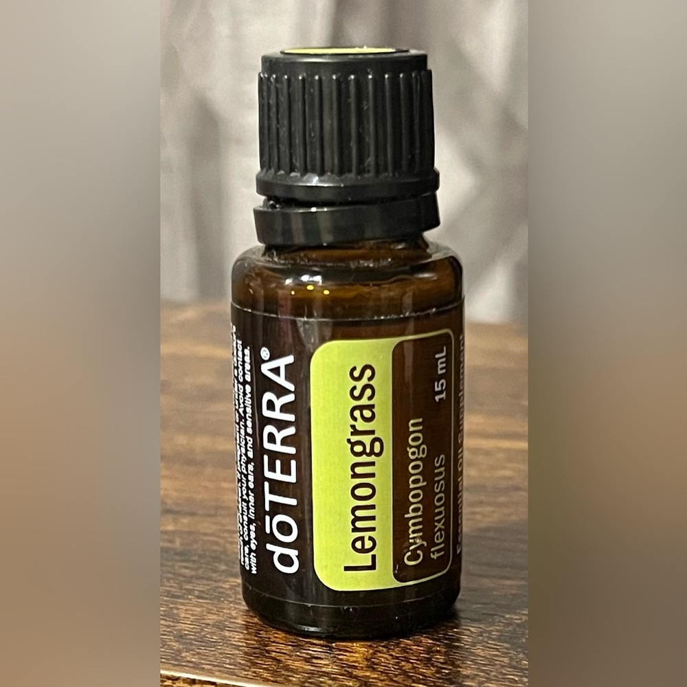 Doterra Essential Oil Lemongrass Scented Essential Oil 15 ML Vial